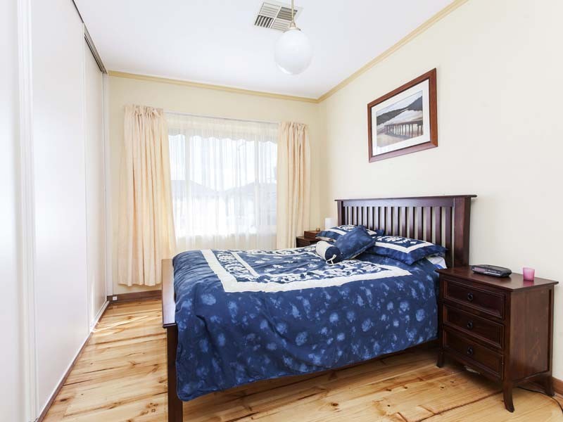 15 Riesling Avenue, Glengowrie SA 5044