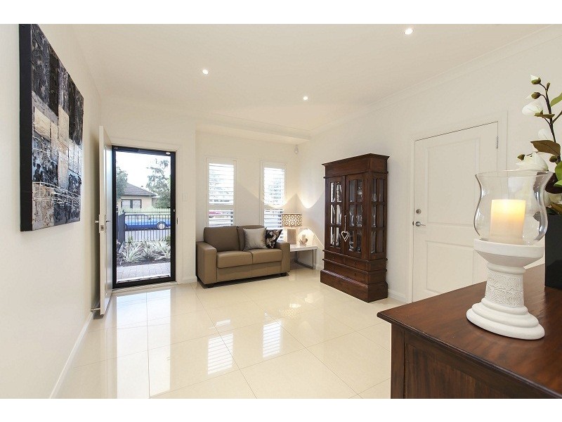 25 Whiteleaf Crescent, Glengowrie SA 5044