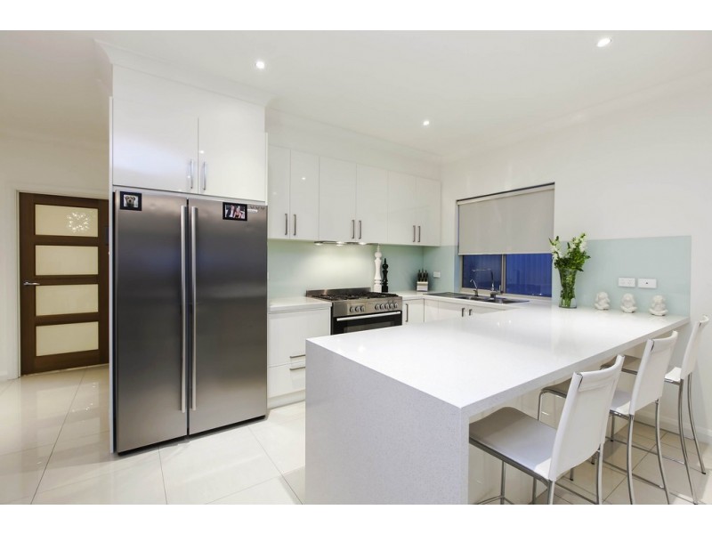 25 Whiteleaf Crescent, Glengowrie SA 5044