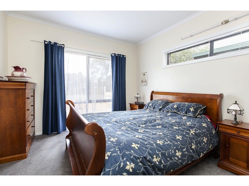 20 Railway Terrace, Hove SA 5048