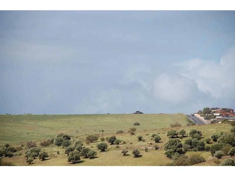 Lot 4 (no 22) Kodaro Road, Hallett Cove SA 5158