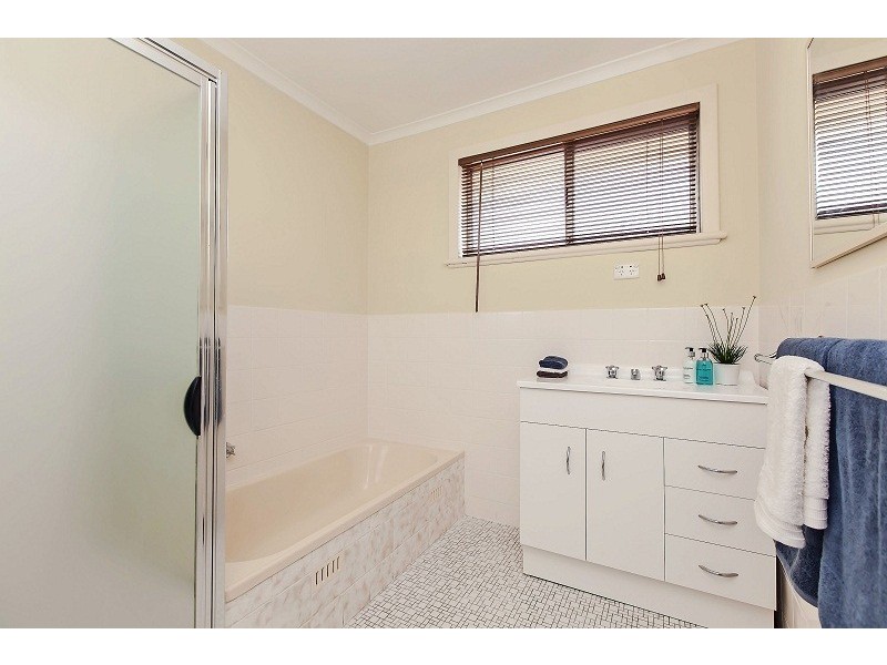 1 Mostyn Road, Darlington SA 5047