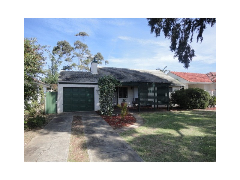 18 Eucla Avenue, Warradale SA 5046