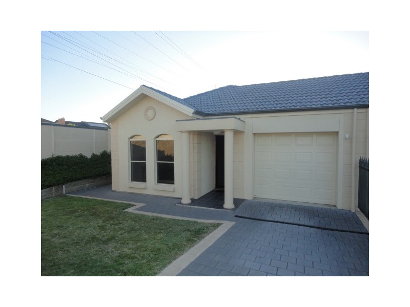 2 Quintus Terrace, Dover Gardens SA 5048