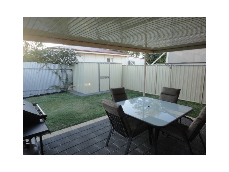 2 Quintus Terrace, Dover Gardens SA 5048