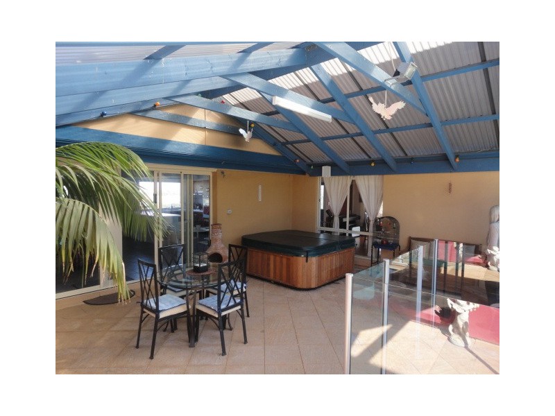 38 Marla Crescent, Noarlunga Downs SA 5168
