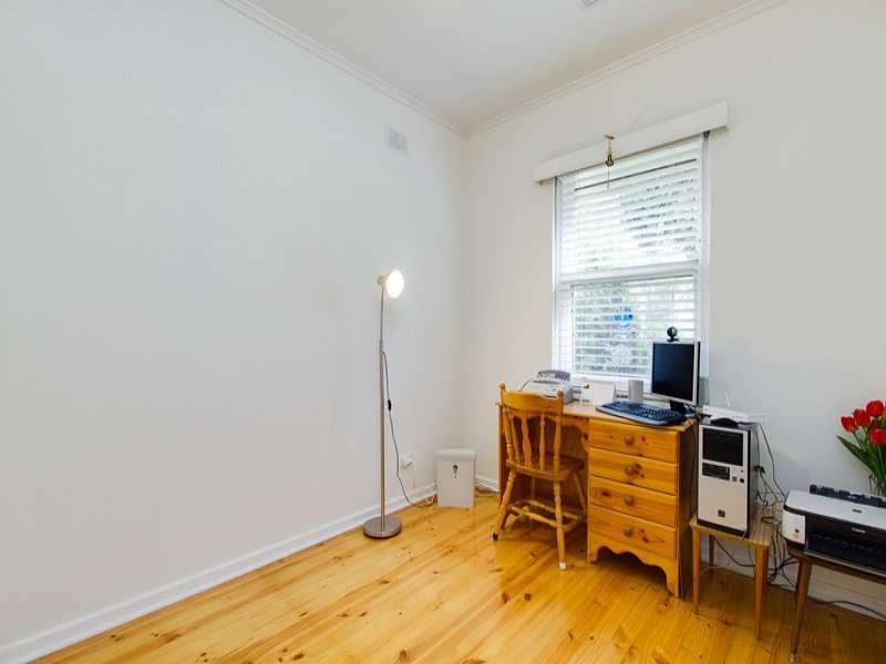 21 Malcolm Avenue, Marion SA 5043