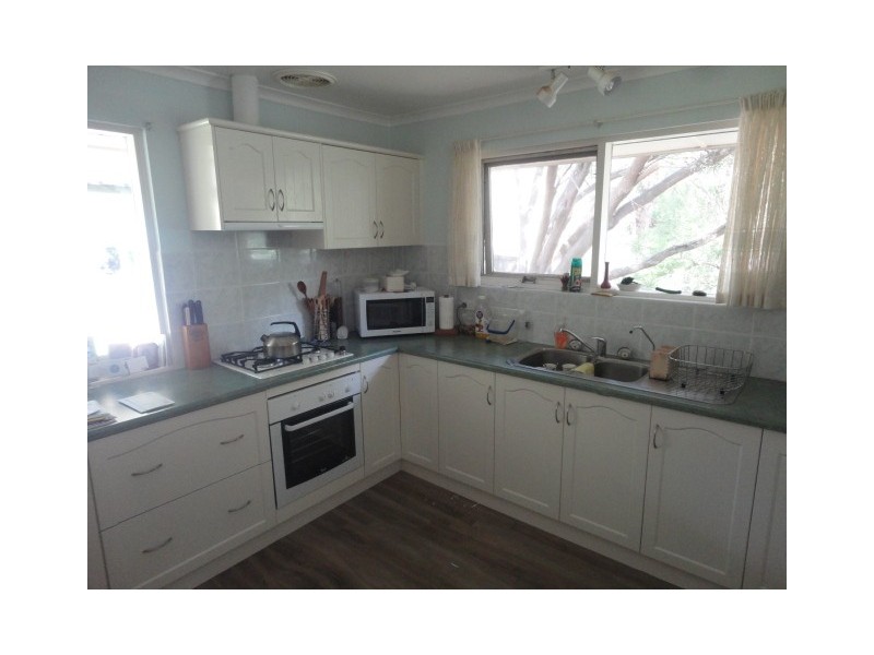 11 Mary Street, Happy Valley SA 5159