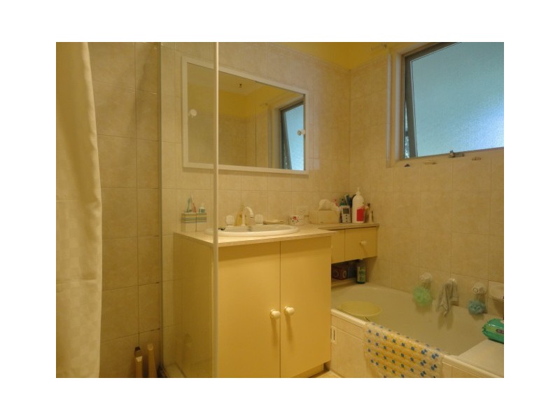 11 Mary Street, Happy Valley SA 5159