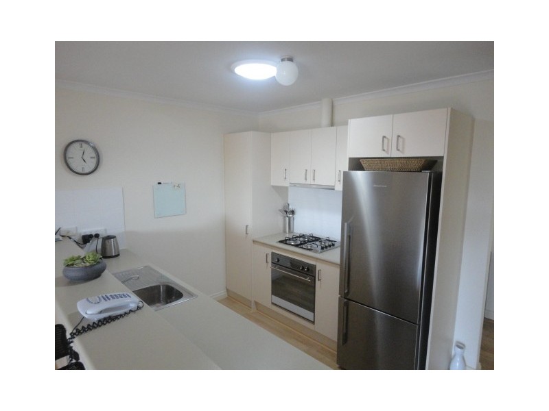 1/2 Oliver Terrace, Hallett Cove SA 5158