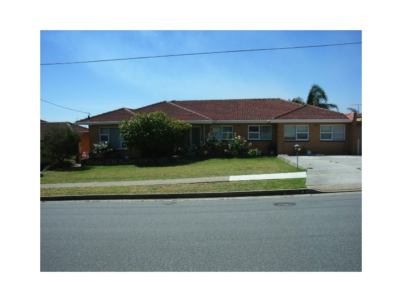 4 Basten Avenue, Seaview Downs SA 5049