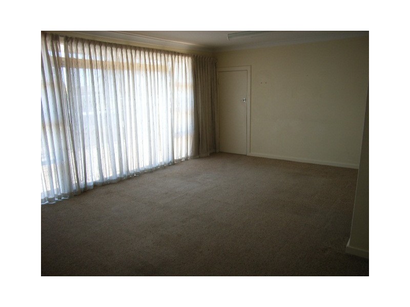 4 Basten Avenue, Seaview Downs SA 5049