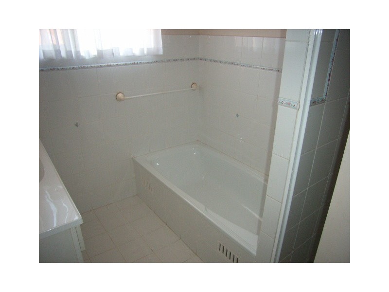 4 Basten Avenue, Seaview Downs SA 5049