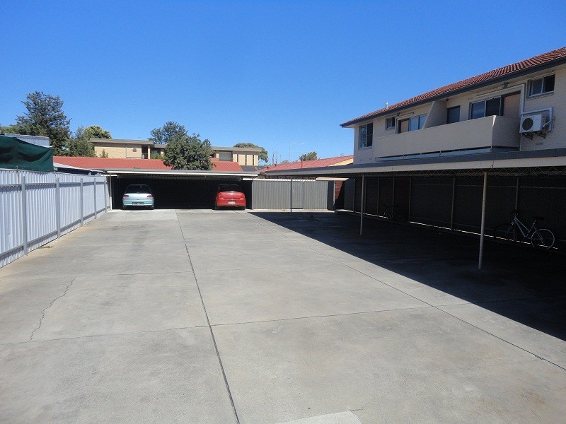 11/341 Sir Donald Bradman Drive, Brooklyn Park SA 5032