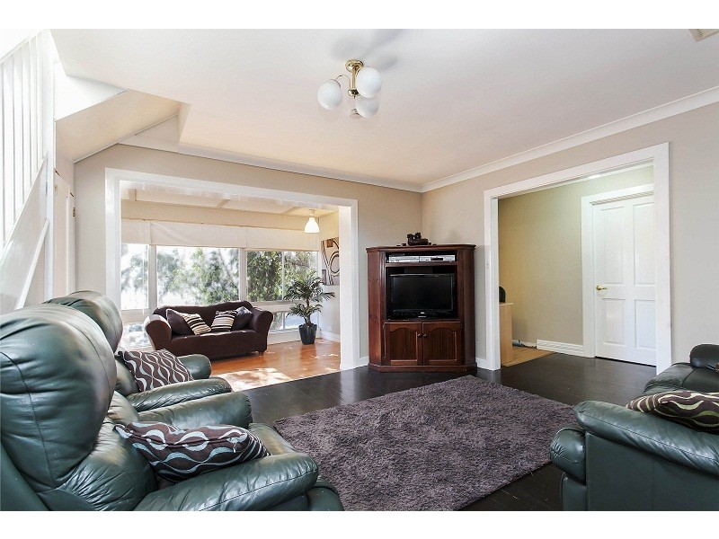 11 Kara Road, Seaview Downs SA 5049