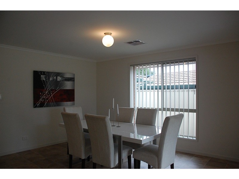 14 EMBERT STREET, Sturt SA 5047