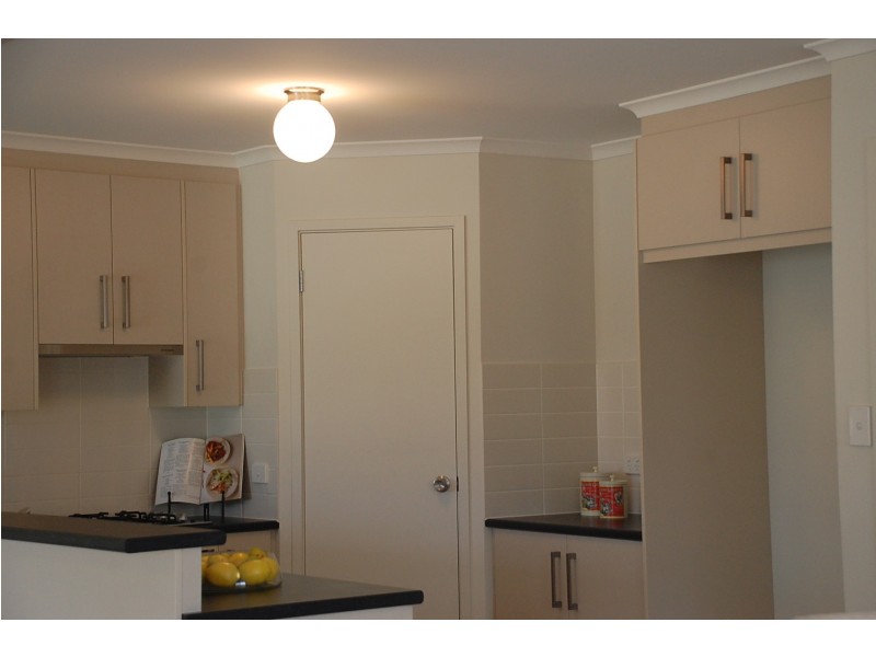 14 EMBERT STREET, Sturt SA 5047