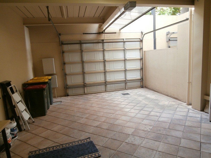 27 Cardwell Street, Adelaide SA 5000