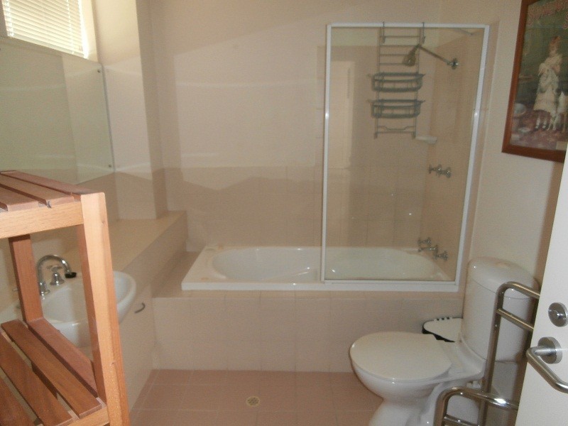 27 Cardwell Street, Adelaide SA 5000