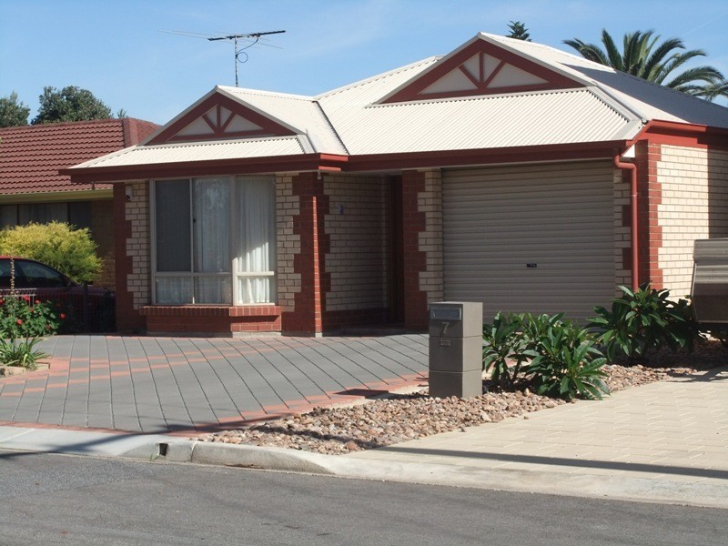 7 PERTH STREET, Port Noarlunga South SA 5167