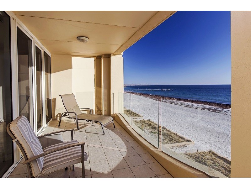 5/42 Holdfast Promenade, Glenelg SA 5045
