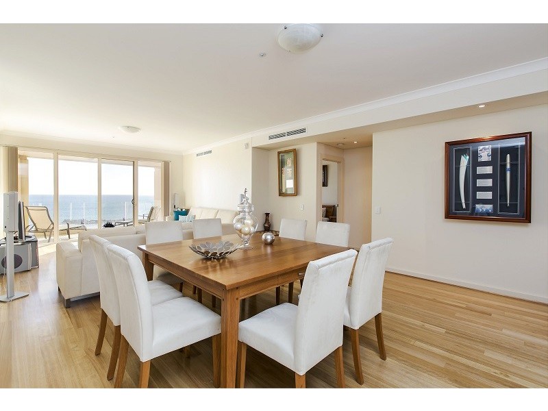 5/42 Holdfast Promenade, Glenelg SA 5045