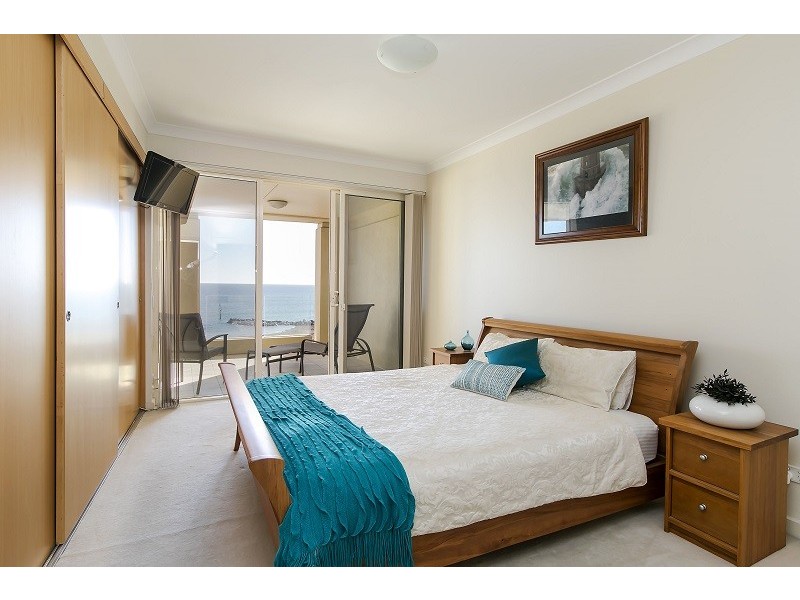 5/42 Holdfast Promenade, Glenelg SA 5045