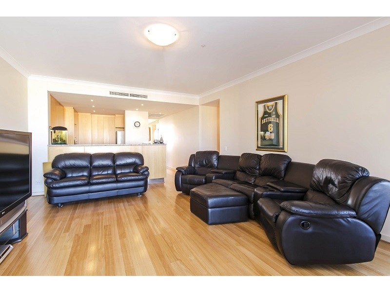 5/42 Holdfast Promenade, Glenelg SA 5045