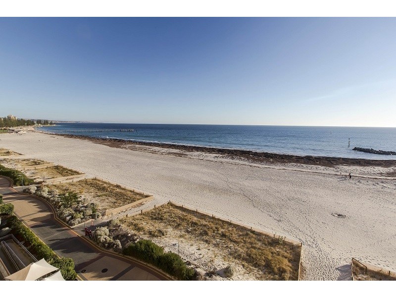5/42 Holdfast Promenade, Glenelg SA 5045