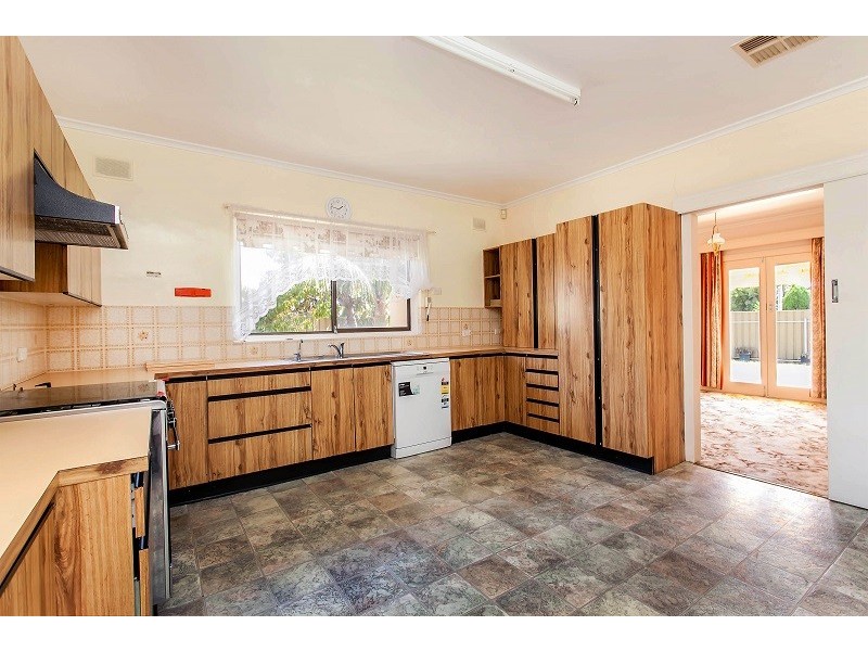 17 Repton Road, Somerton Park SA 5044