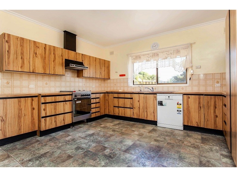 17 Repton Road, Somerton Park SA 5044