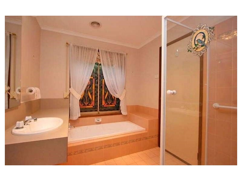 5 Bachmann Avenue, Old Reynella SA 5161