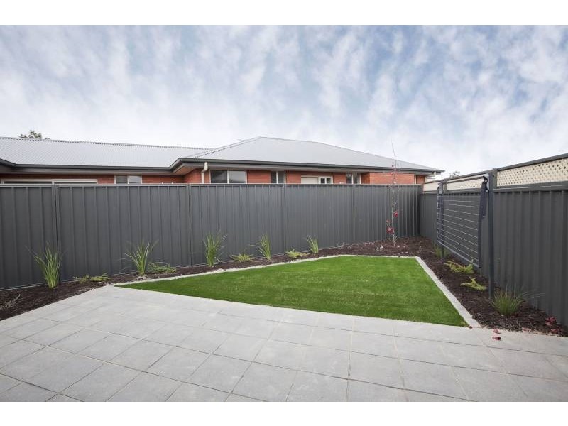 35A Thorne Crescent, Mitchell Park SA 5043