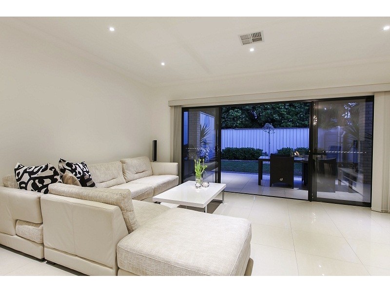 25 Whiteleaf Crescent, Glengowrie SA 5044