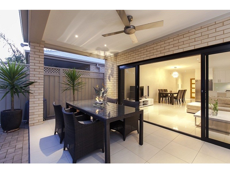 25 Whiteleaf Crescent, Glengowrie SA 5044