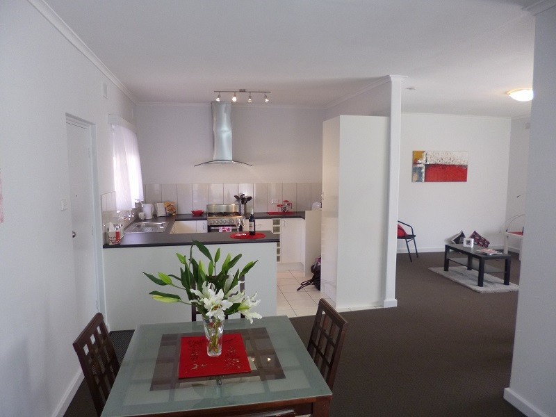 1/6 Silver Avenue, South Brighton SA 5048