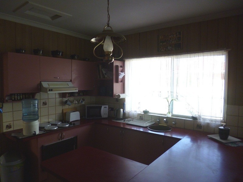 2 Raymond Avenue, Warradale SA 5046