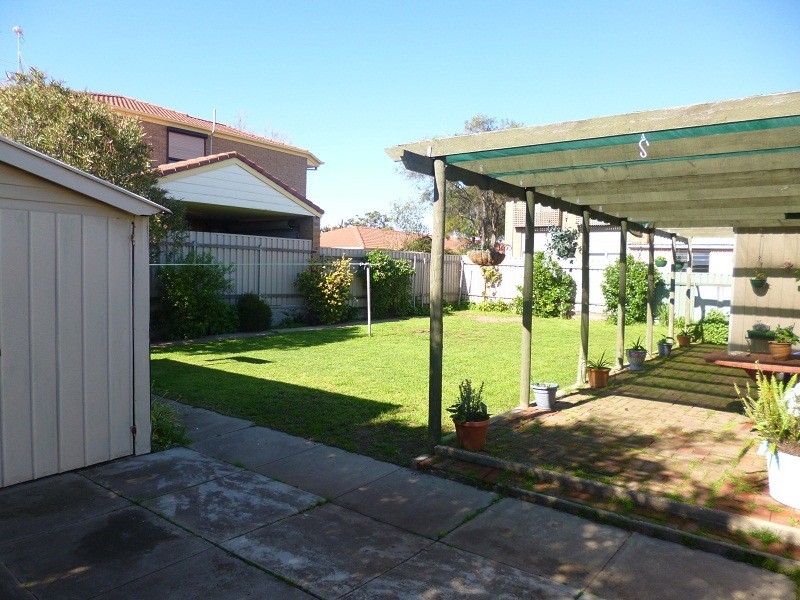 2 Raymond Avenue, Warradale SA 5046