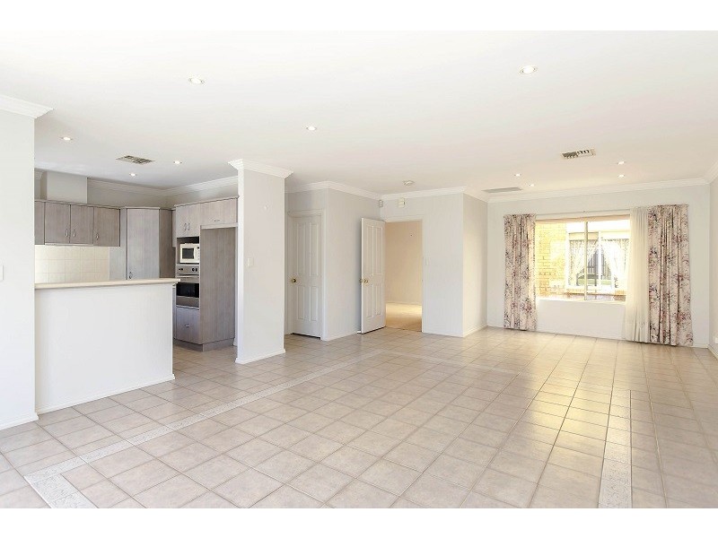 7 Victor Avenue, Glengowrie SA 5044