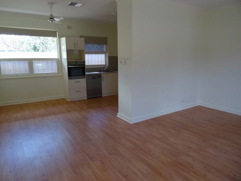 2/413 Morphett Road, Oaklands Park SA 5046