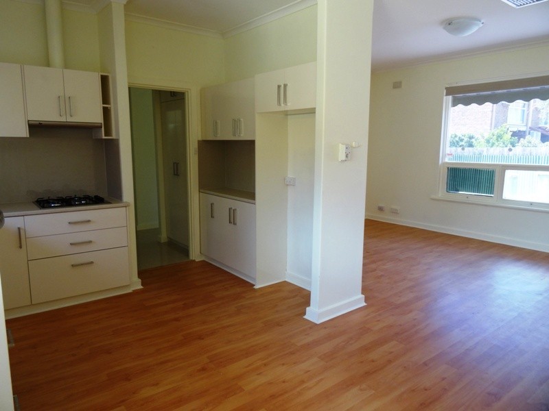 2/413 Morphett Road, Oaklands Park SA 5046