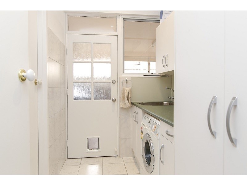 26 Central Avenue, Hallett Cove SA 5158