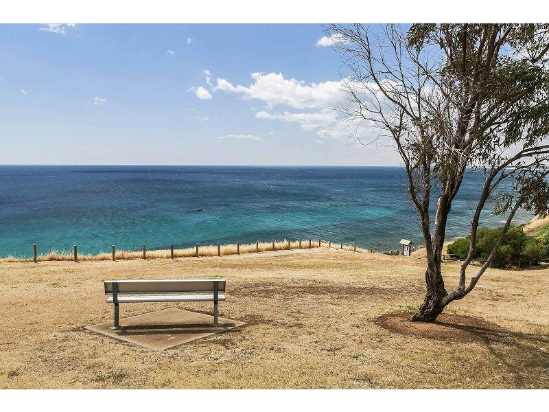 26 Central Avenue, Hallett Cove SA 5158