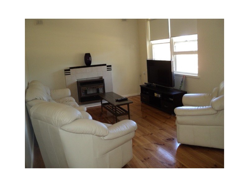 10 INVERNESS AVENUE, Marion SA 5043