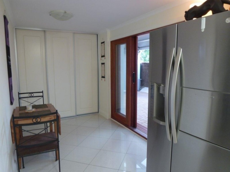 474 CROSS ROAD, Glandore SA 5037