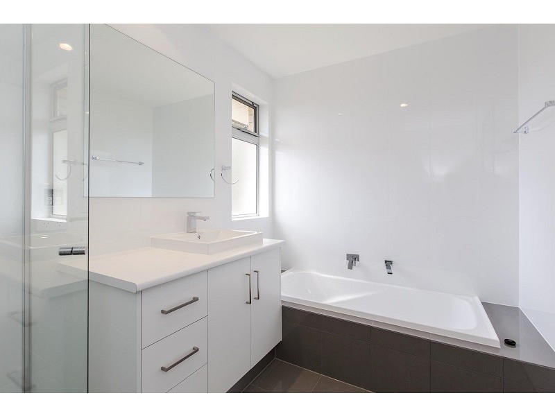 21C Albany Close, Oaklands Park SA 5046