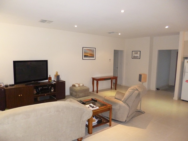 18 Keynes Avenue, Warradale SA 5046