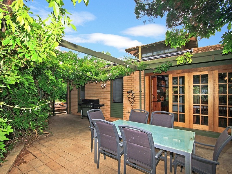 37 Karoona Crescent, Seacombe Heights SA 5047