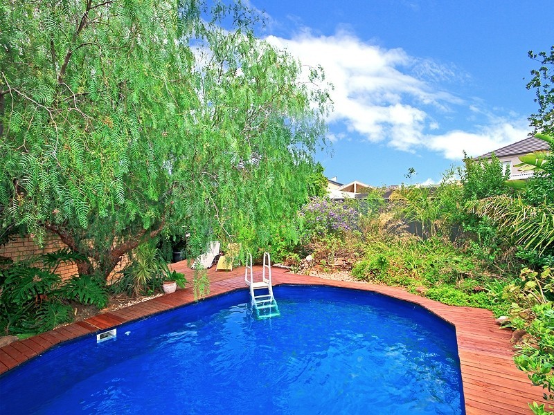 37 Karoona Crescent, Seacombe Heights SA 5047