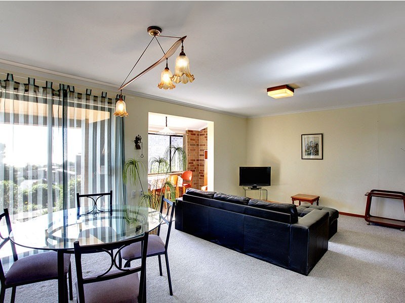 17/145 Perry Barr Road, Hallett Cove SA 5158